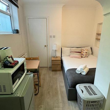 En-Suite Near Everything. Shepherd'S Bush - ลอนดอน ภายนอก รูปภาพ